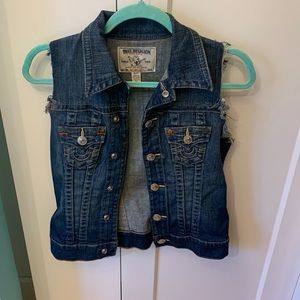Sleeveless Jean Jacket